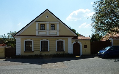 Tradi�n� lidov� architektura na n�vsi